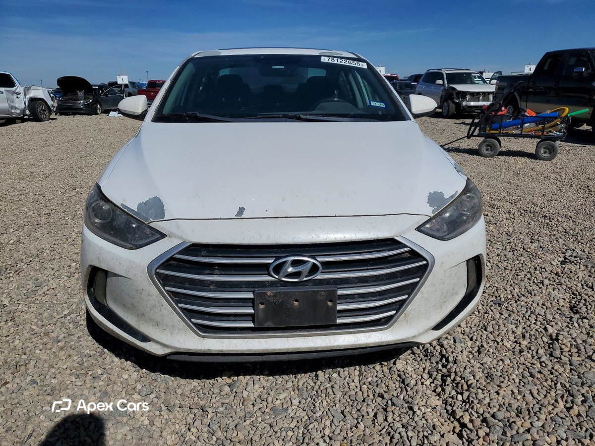 Hyundai Elantra 2018