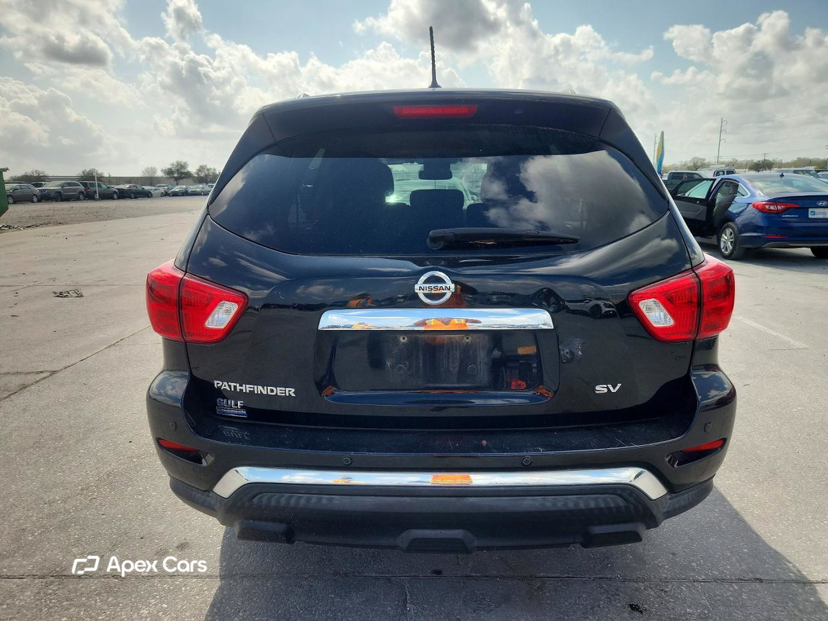 Nissan Pathfinder 2018