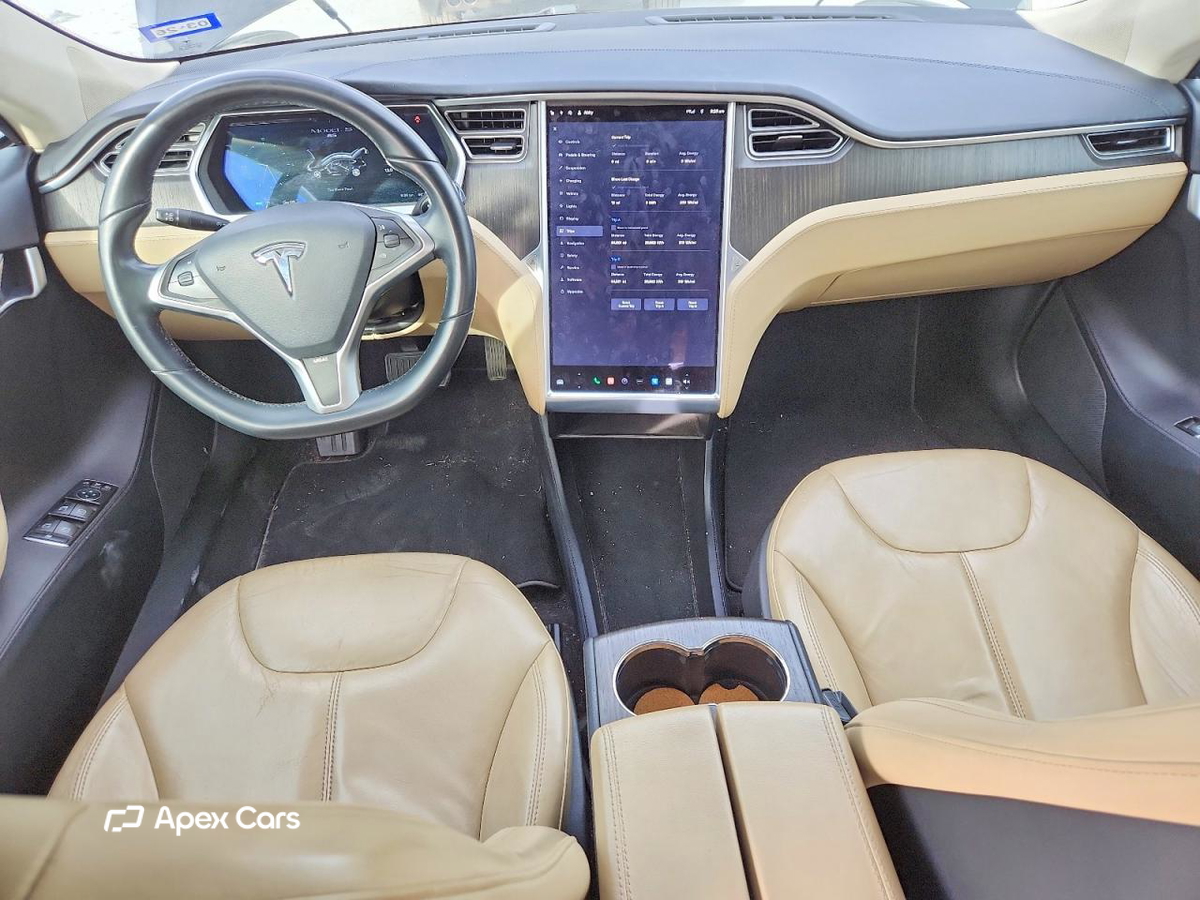 Tesla Model S 2013