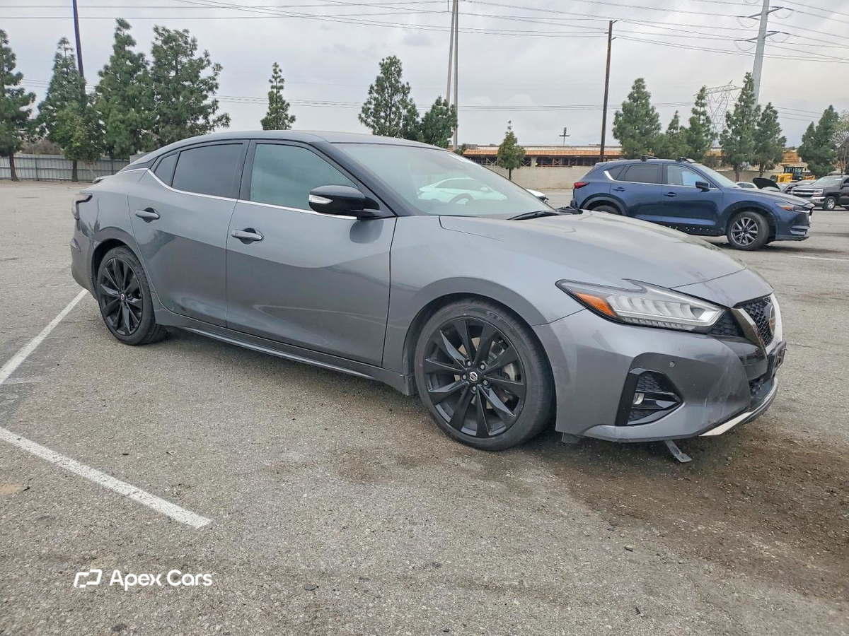 Nissan Maxima 2019