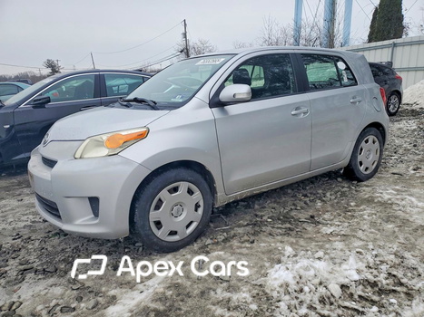 Toyota  2010 - Image 1 of 12