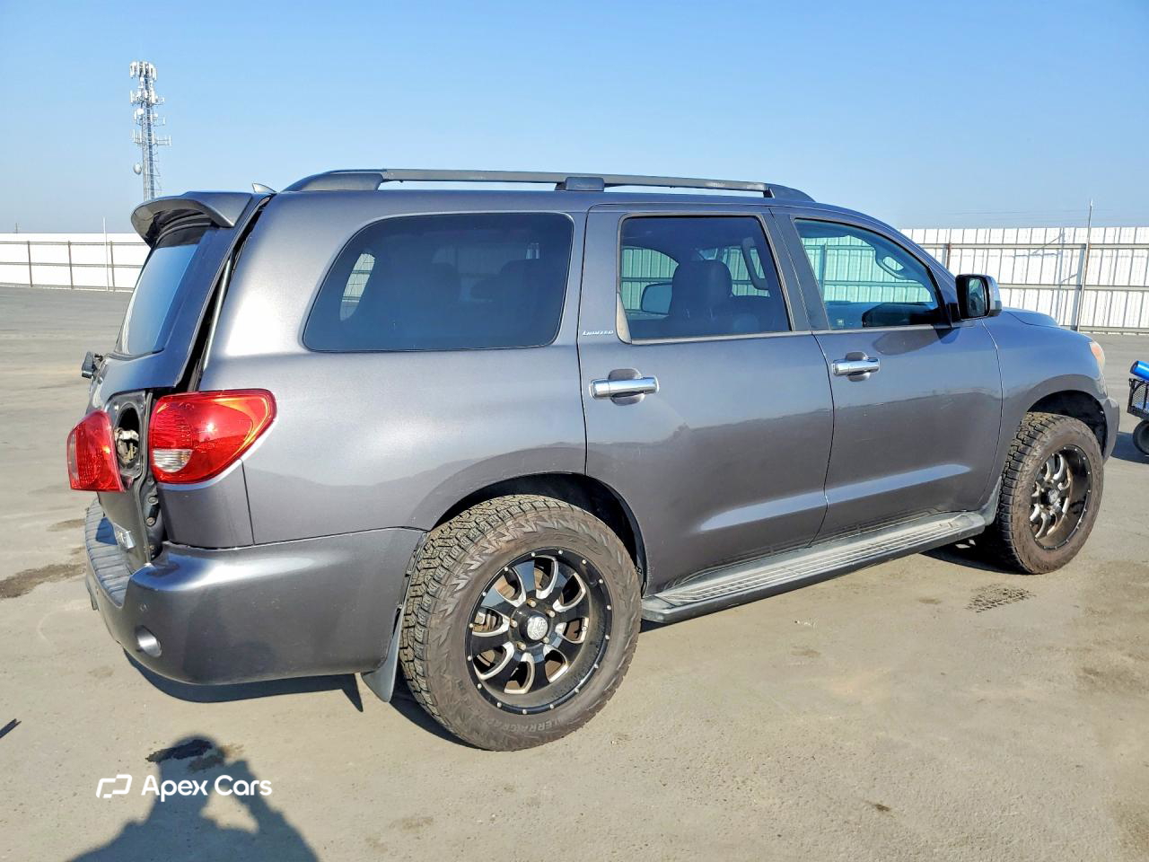 Toyota Sequoia 2012