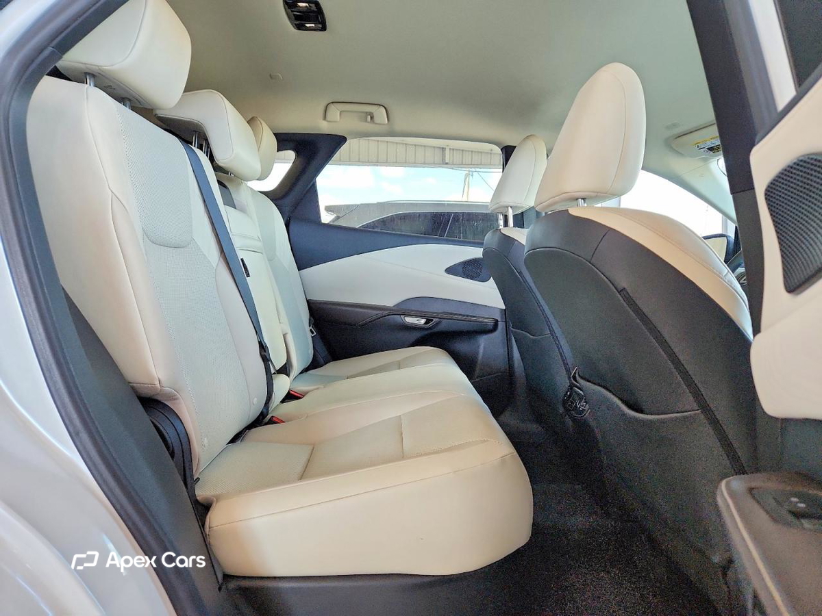 Lexus RX 2024