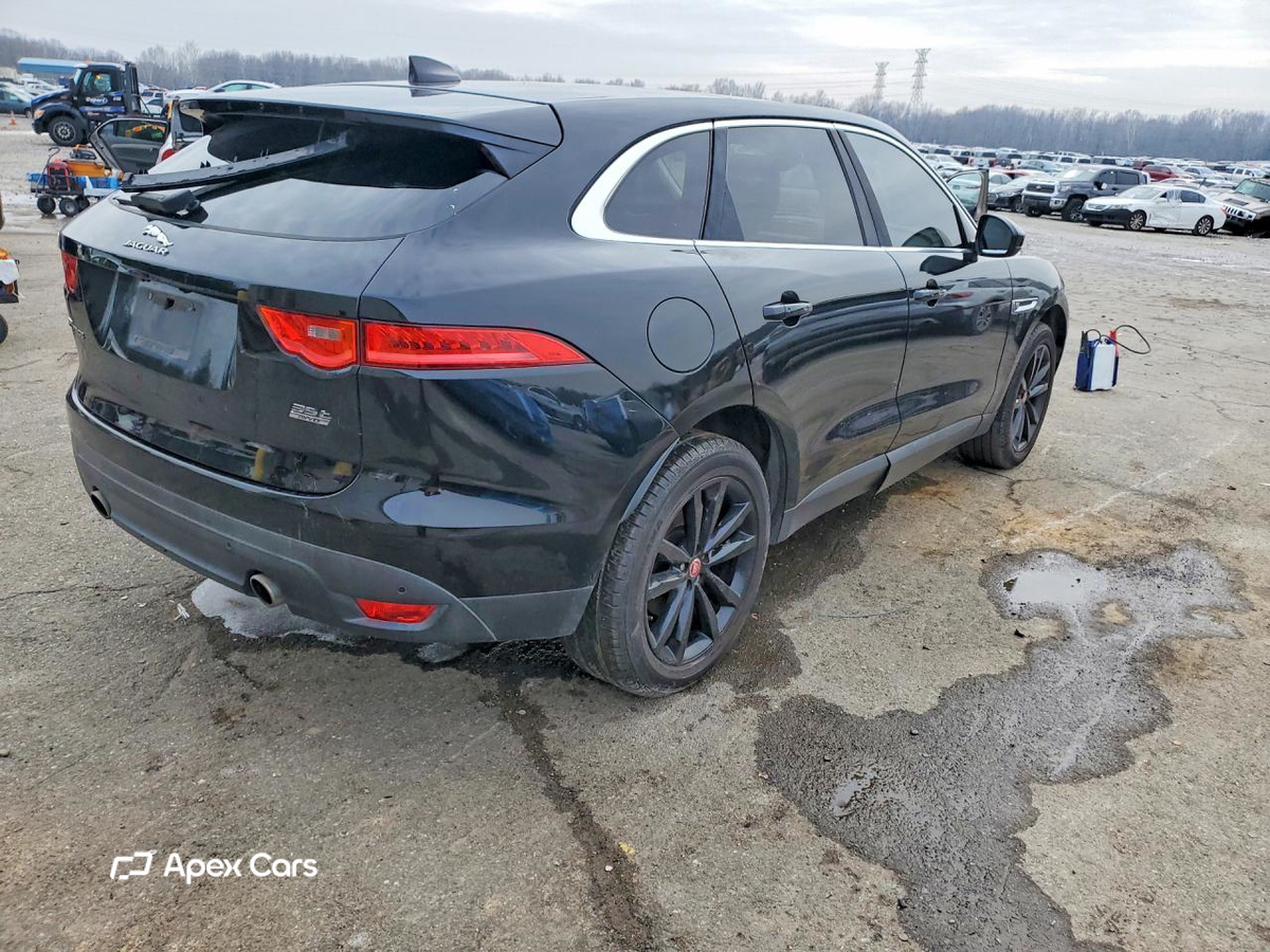 Jaguar F-Pace 2017