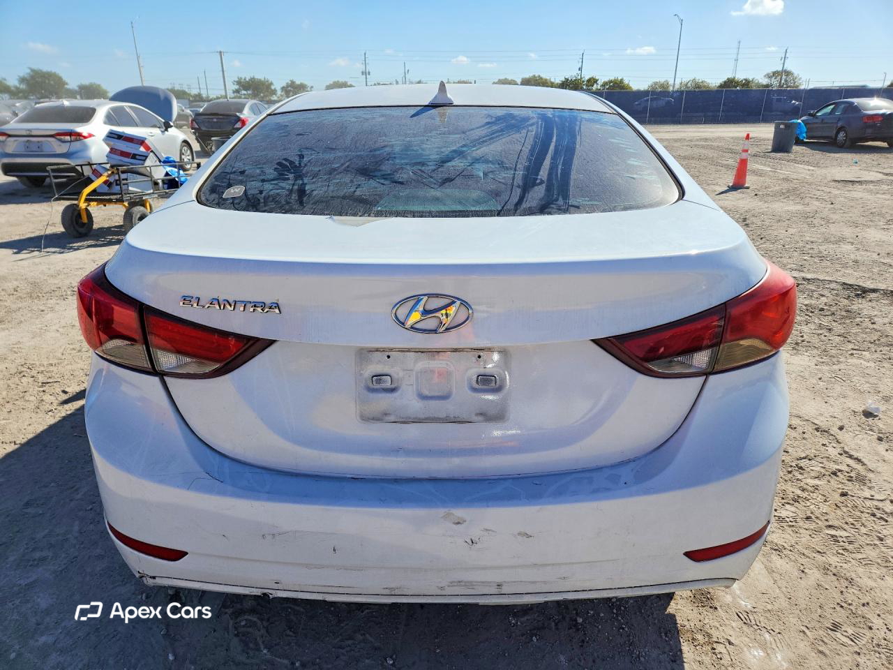 Hyundai Elantra 2015