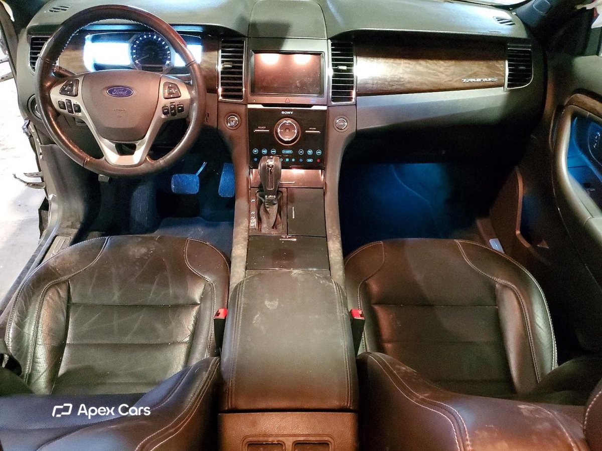 Ford Taurus 2016