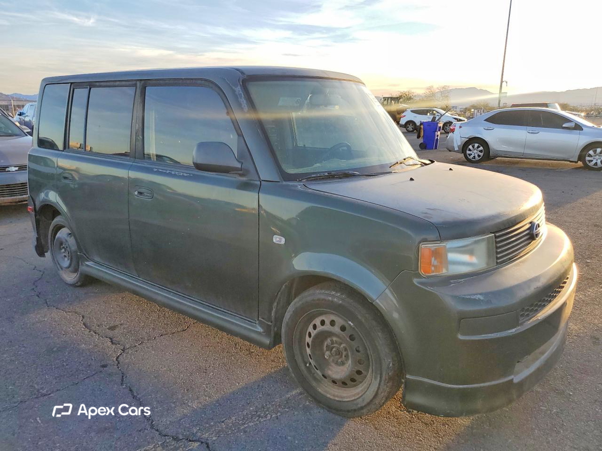 Scion xB 2005
