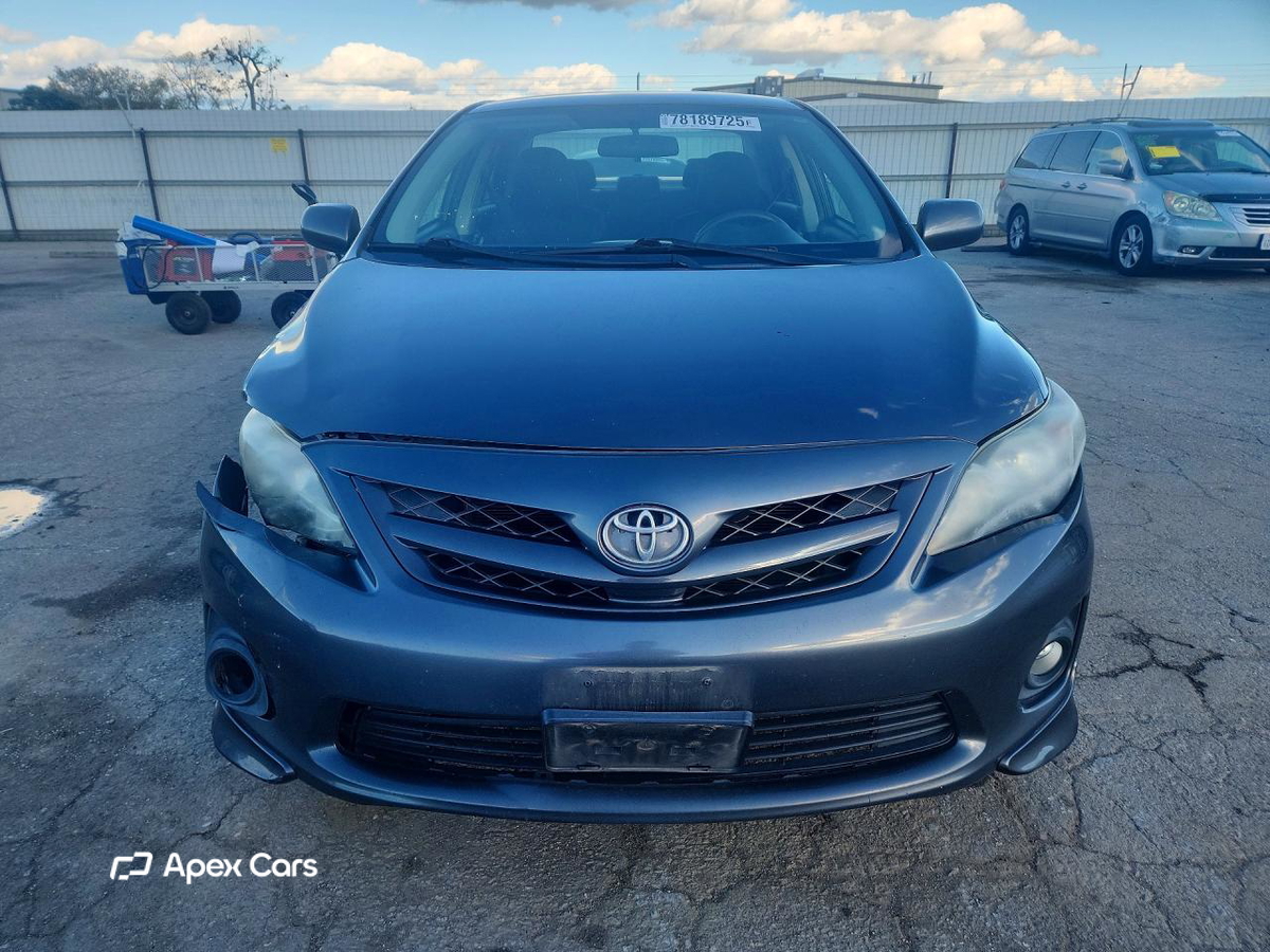 Toyota Corolla 2011
