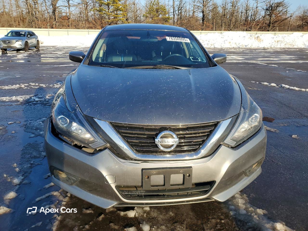 Nissan Altima 2018