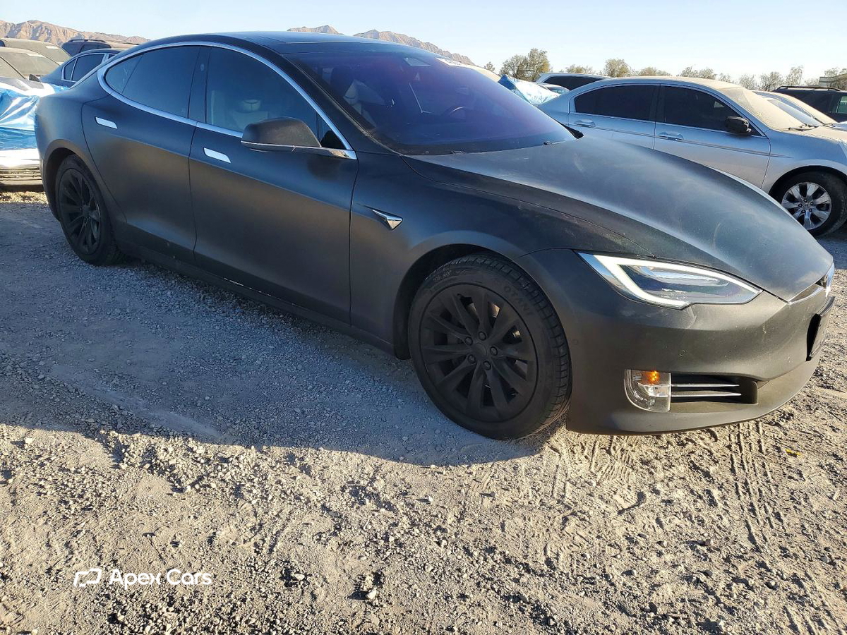 Tesla Model S 2017
