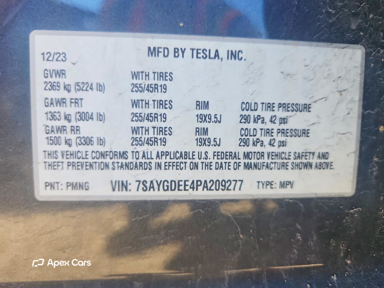Tesla Model Y 2023