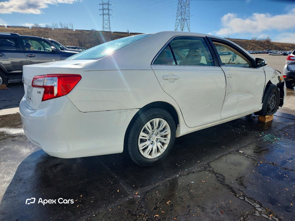 Toyota Camry 2012