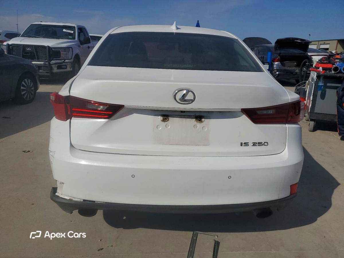 Lexus IS 2014
