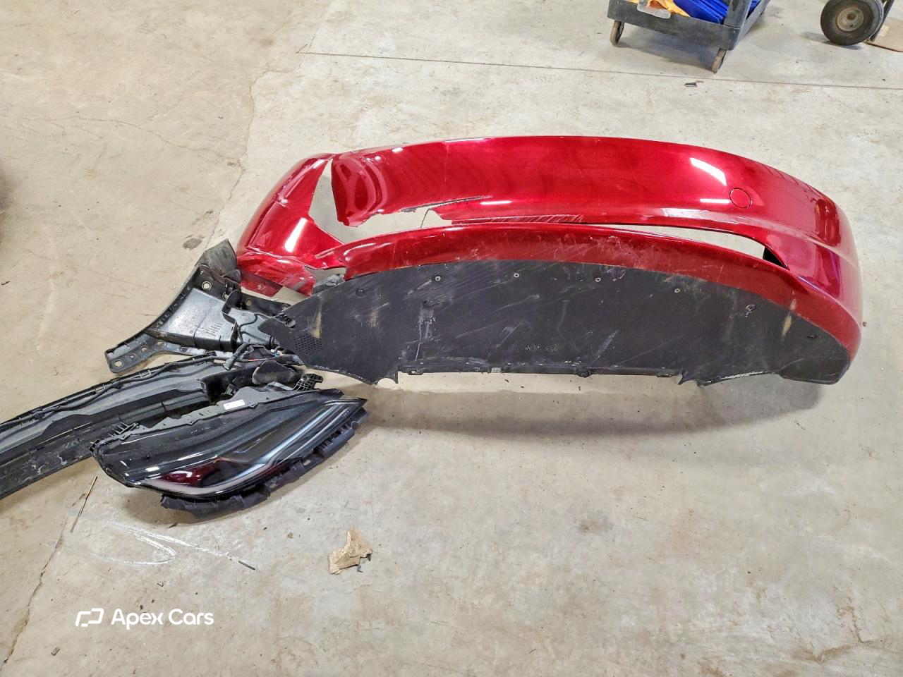 Tesla Model 3 2024