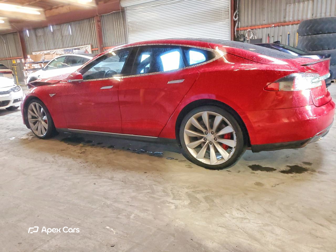 Tesla Model S 2015