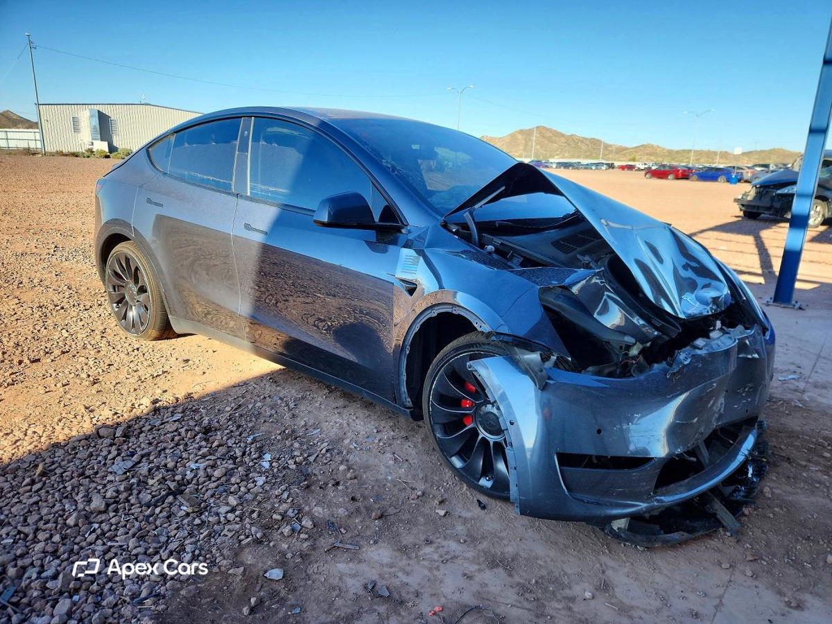 Tesla Model Y 2022