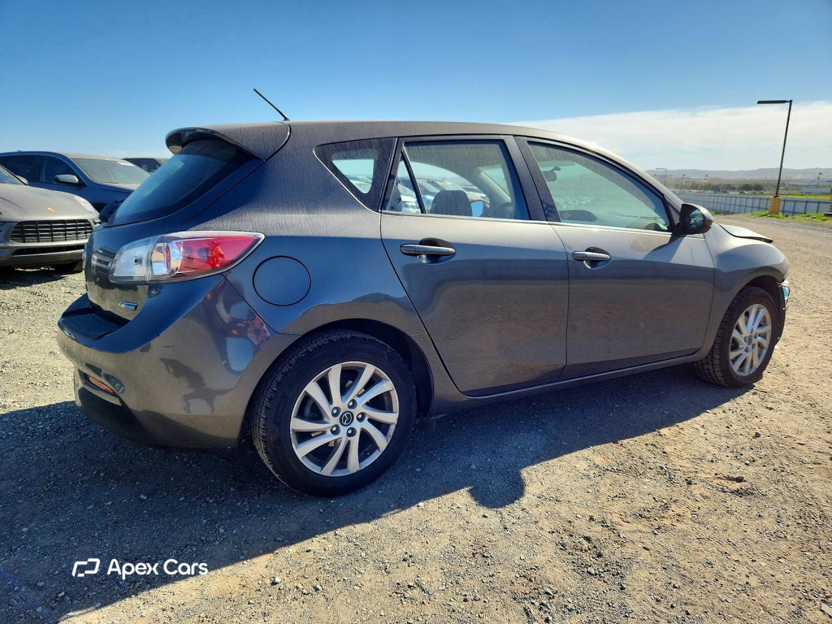 Mazda 3 2013