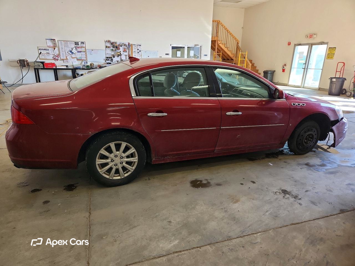 Buick Lucerne 2010