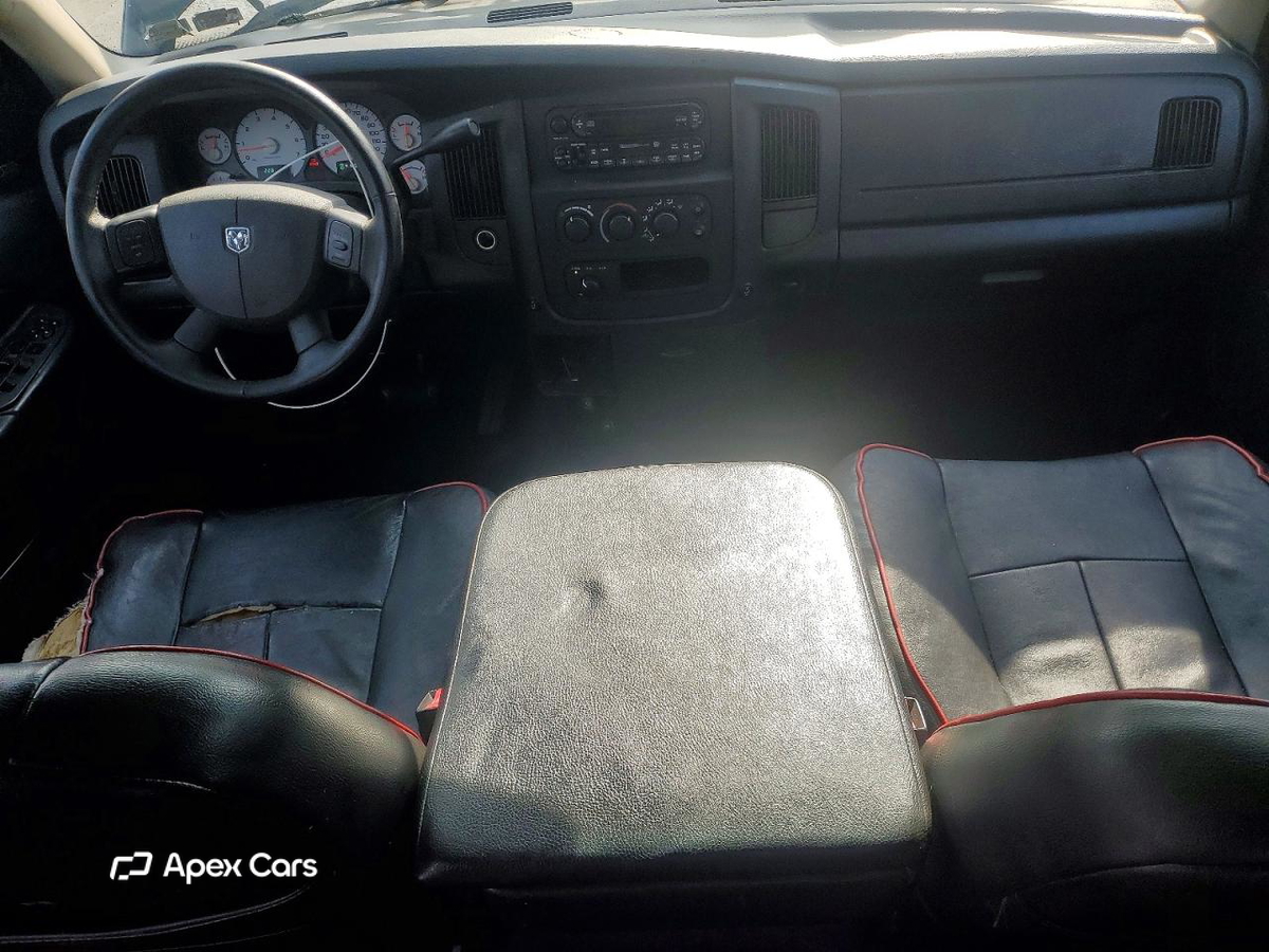 Dodge RAM 2004