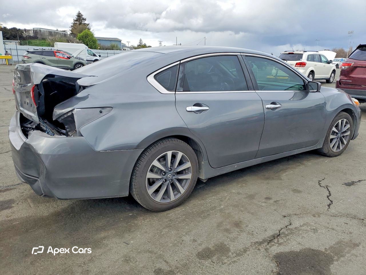 Nissan Altima 2017
