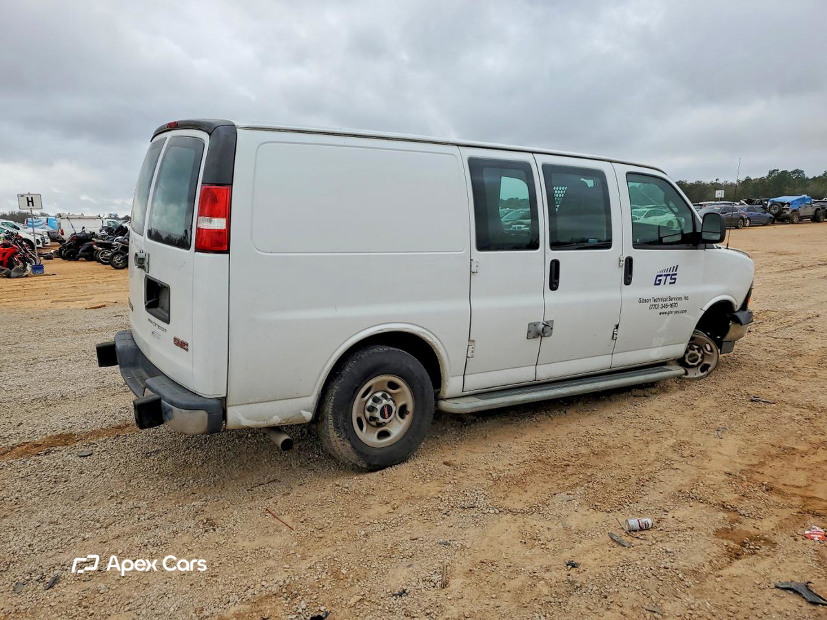 GMC Savana 2019