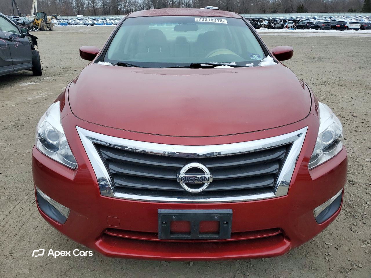 Nissan Altima 2015