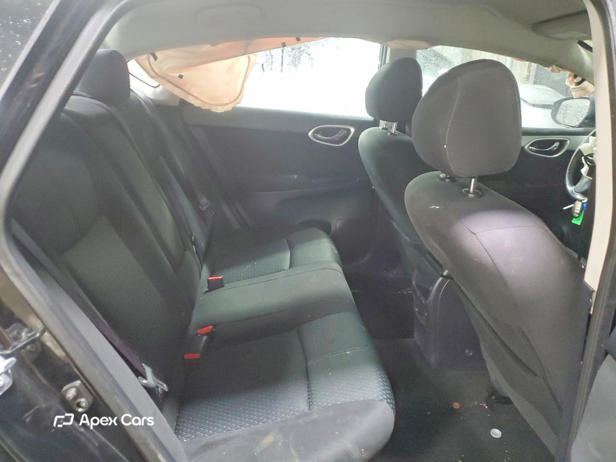 Nissan Sentra 2015