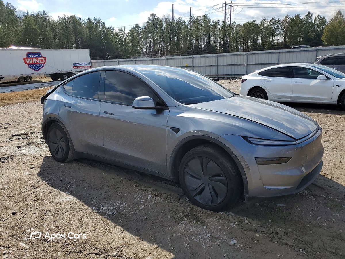 Tesla Model Y 2026