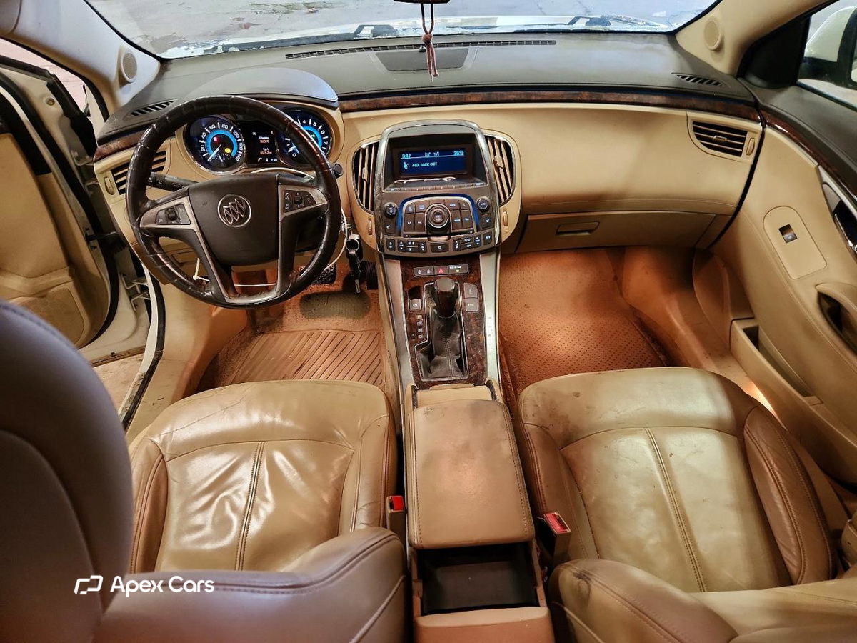 Buick LaCrosse 2012