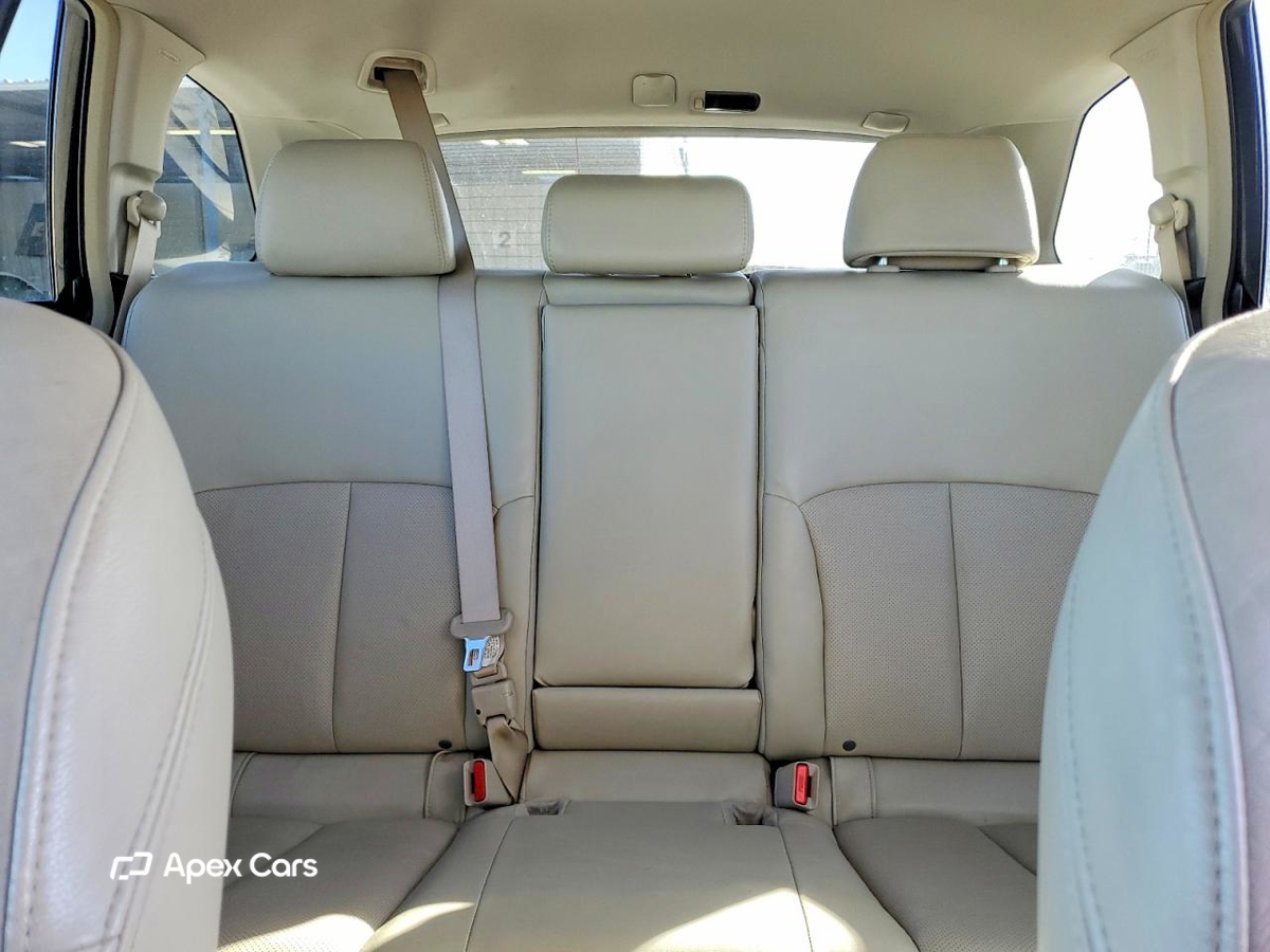 Subaru Outback 2011