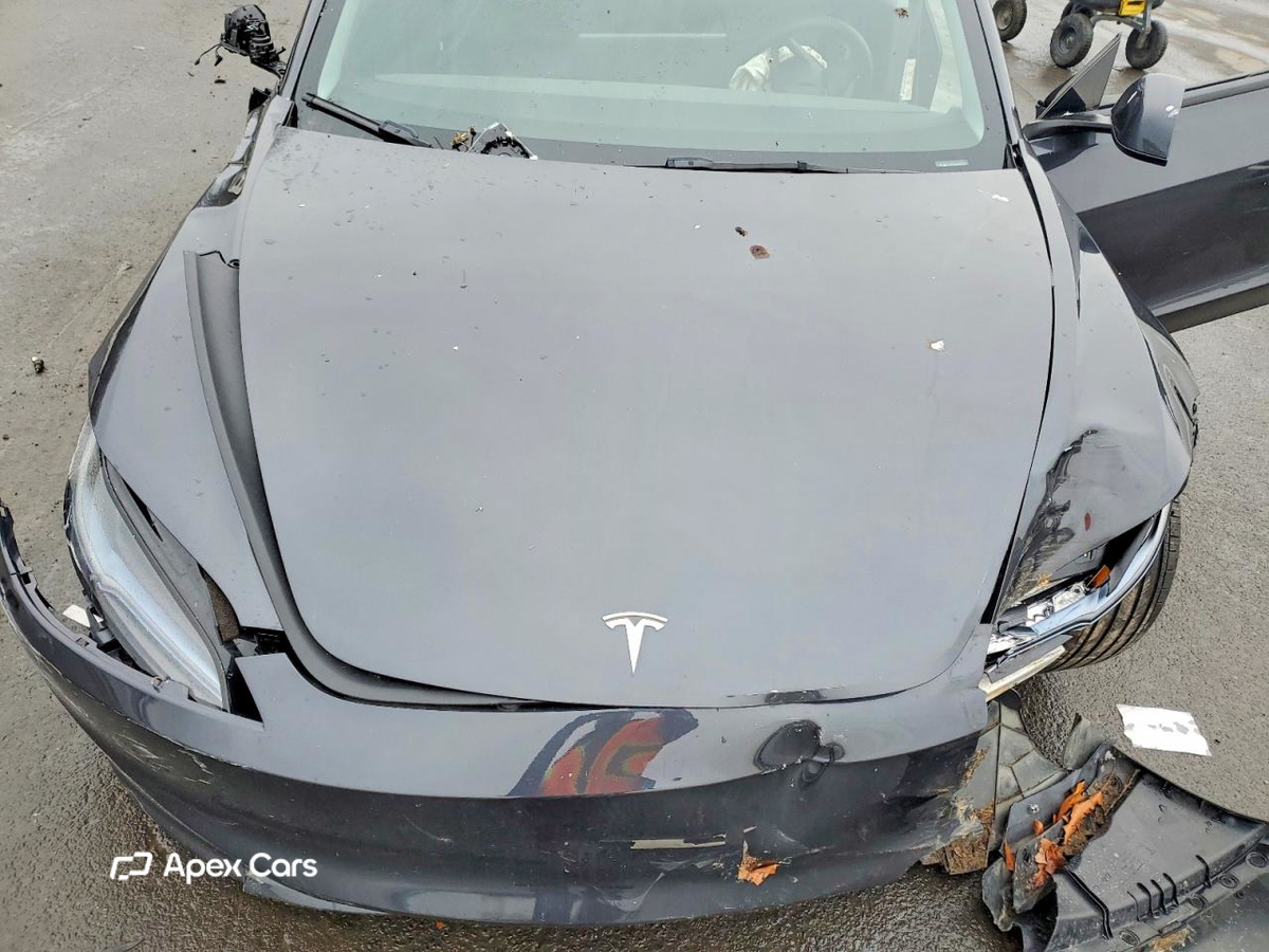 Tesla Model 3 2025