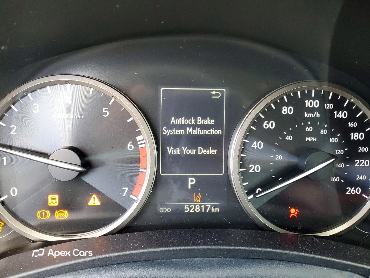 Lexus NX 2021