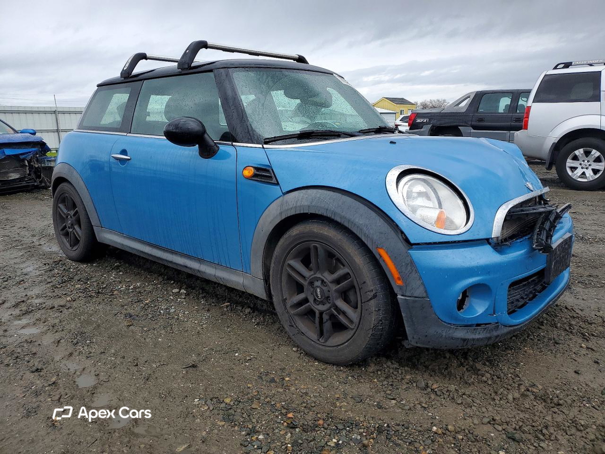 MINI Cooper 2013