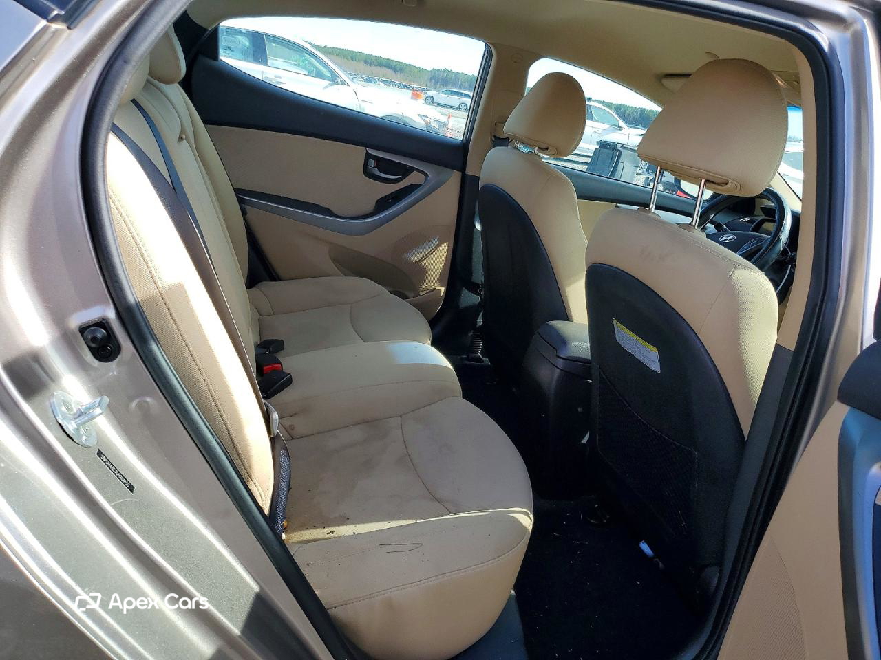 Hyundai Elantra 2013
