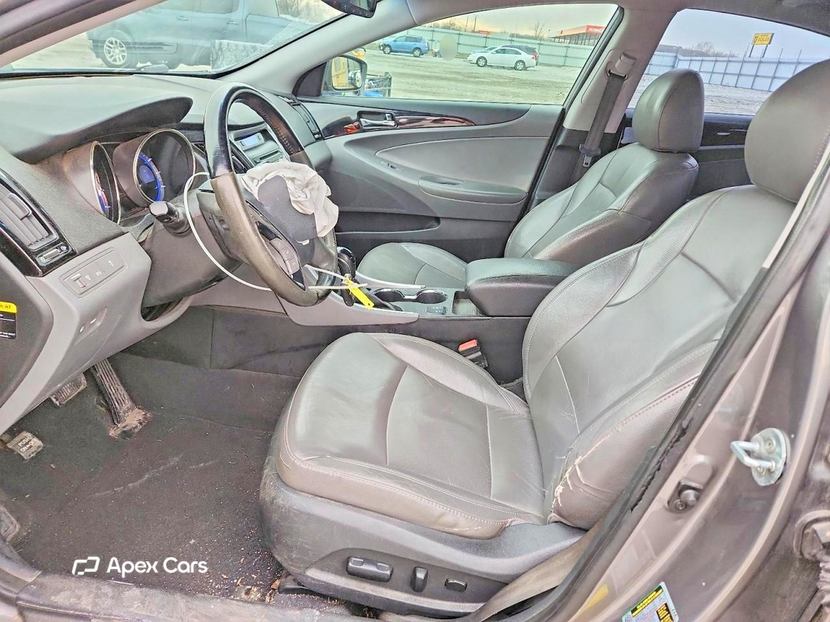 Hyundai Sonata 2012