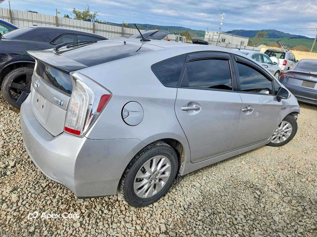 Toyota Prius 2015