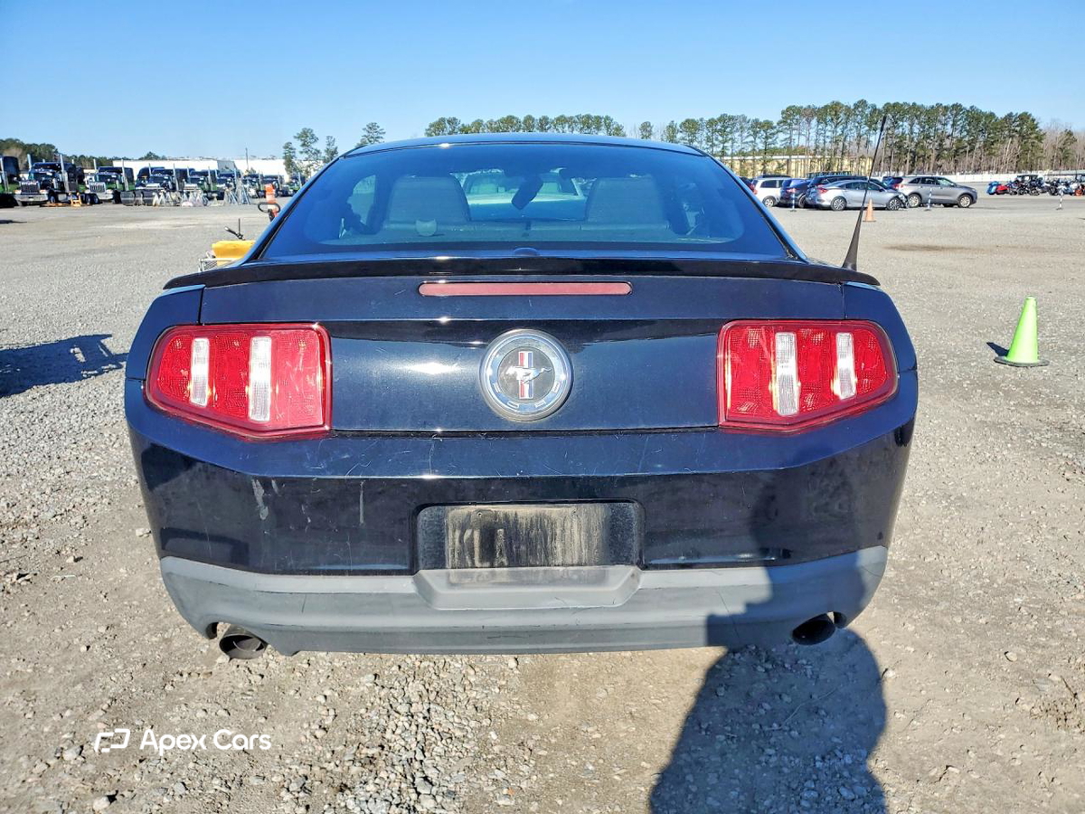 Ford Mustang 2011