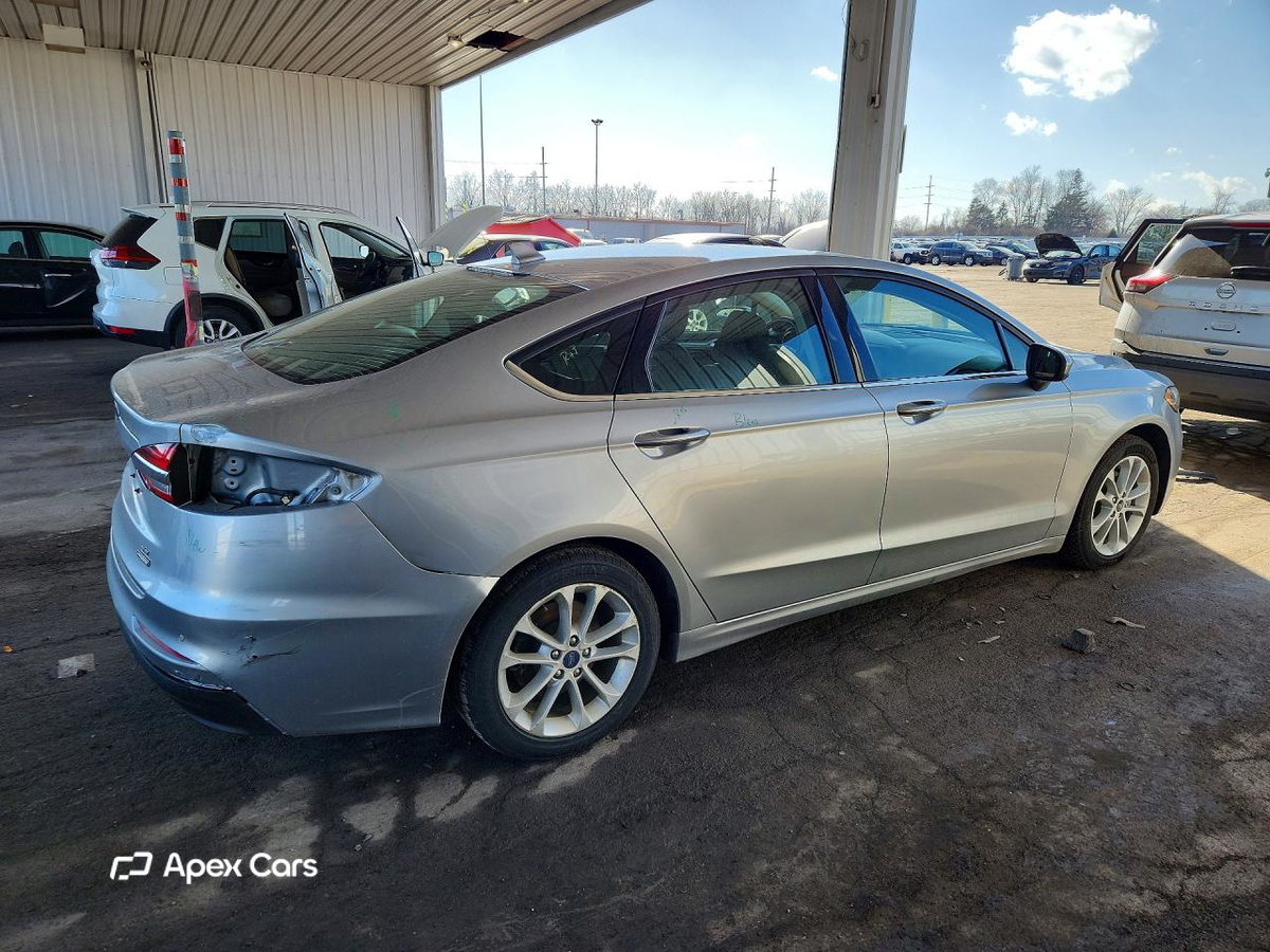 Ford Fusion 2020