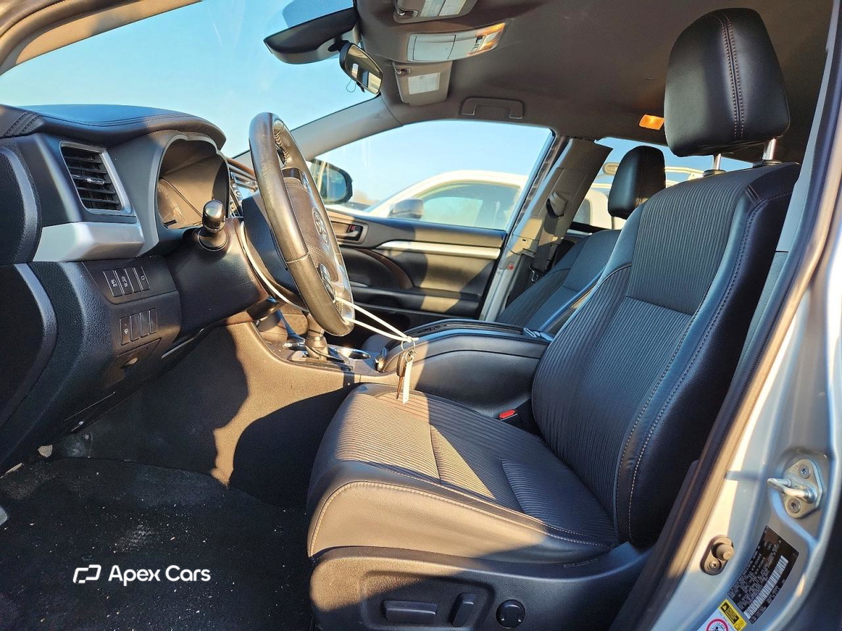 Toyota Highlander 2019