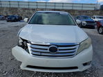 Toyota Avalon 2011