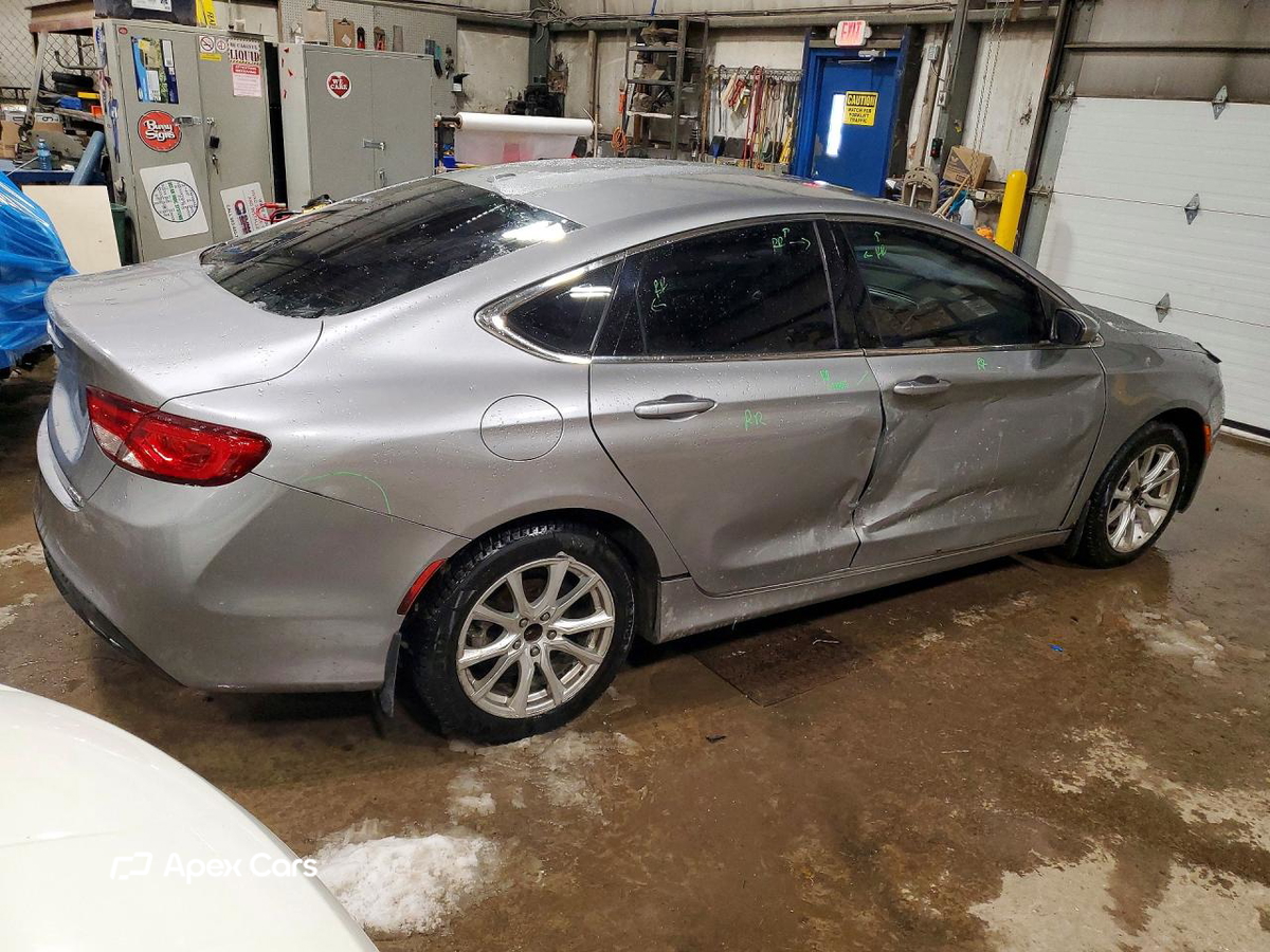 Chrysler 200 2015