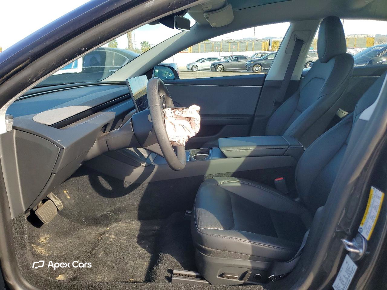 Tesla Model 3 2024