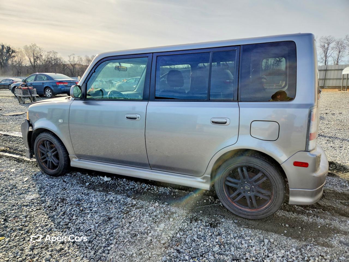 Toyota  2006