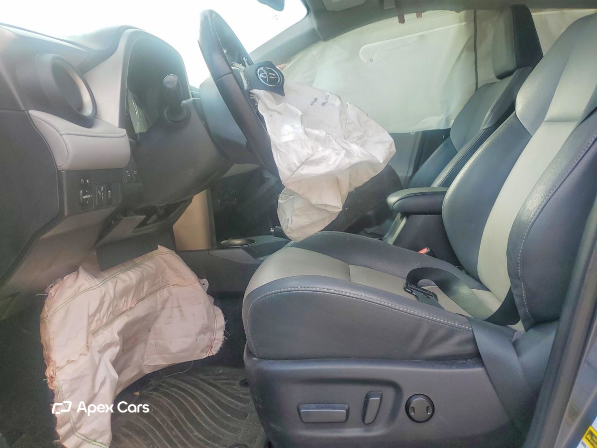 Toyota RAV 4 2013