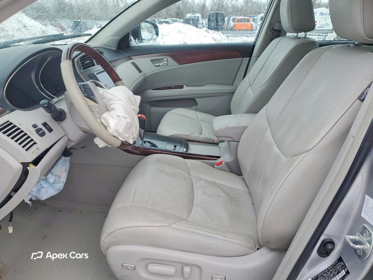 Toyota Avalon 2011