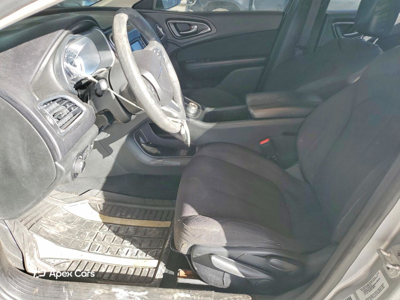 Chrysler 200 2015