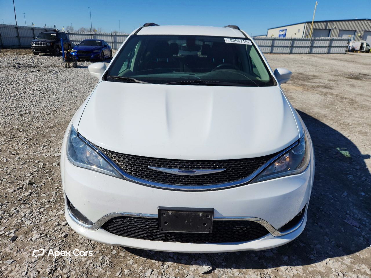 Chrysler Pacifica 2017