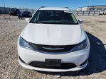 Chrysler Pacifica 2017