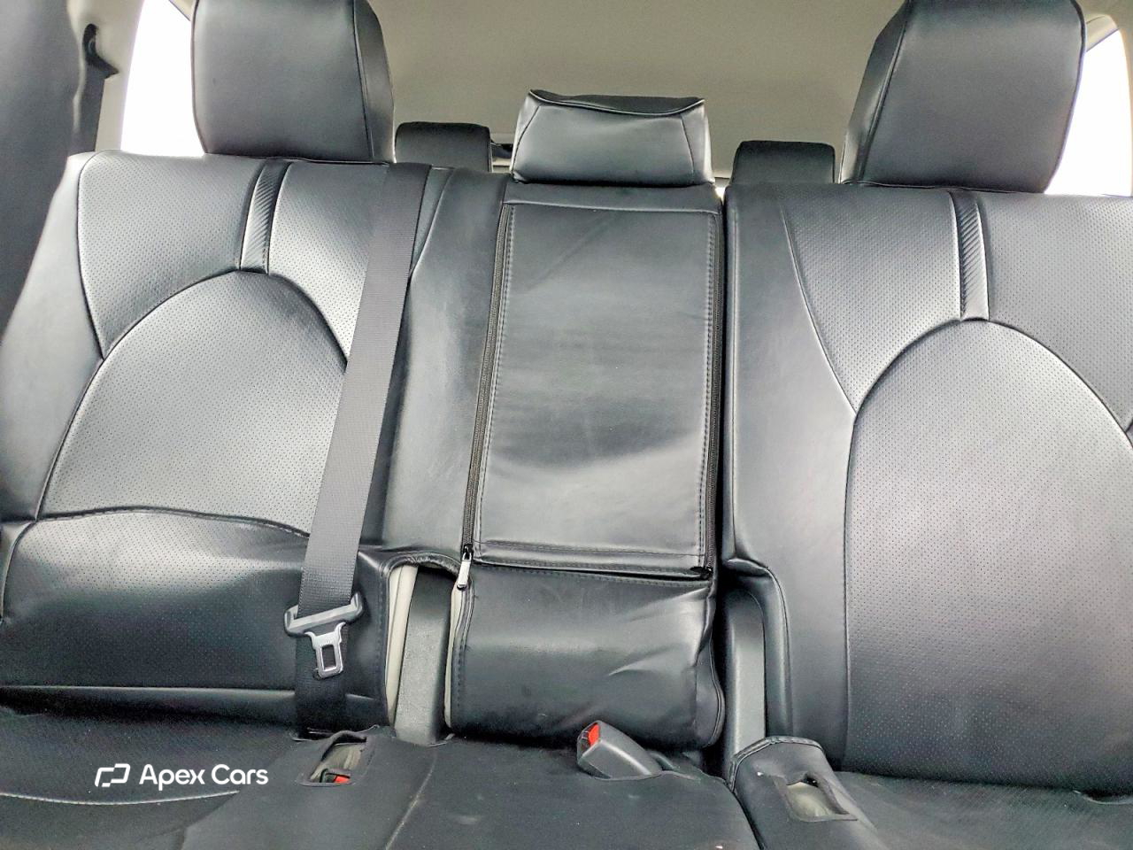 Toyota Highlander 2025