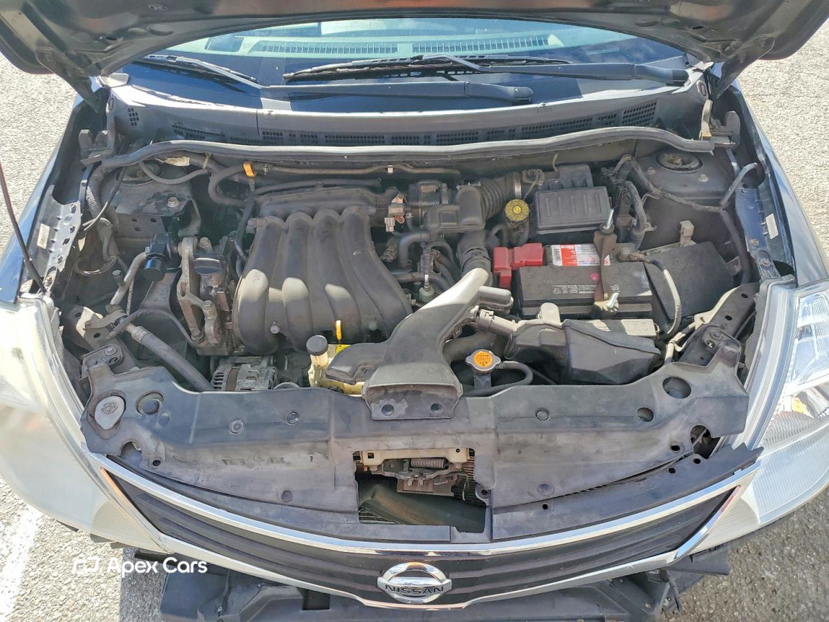 Nissan Versa 2012